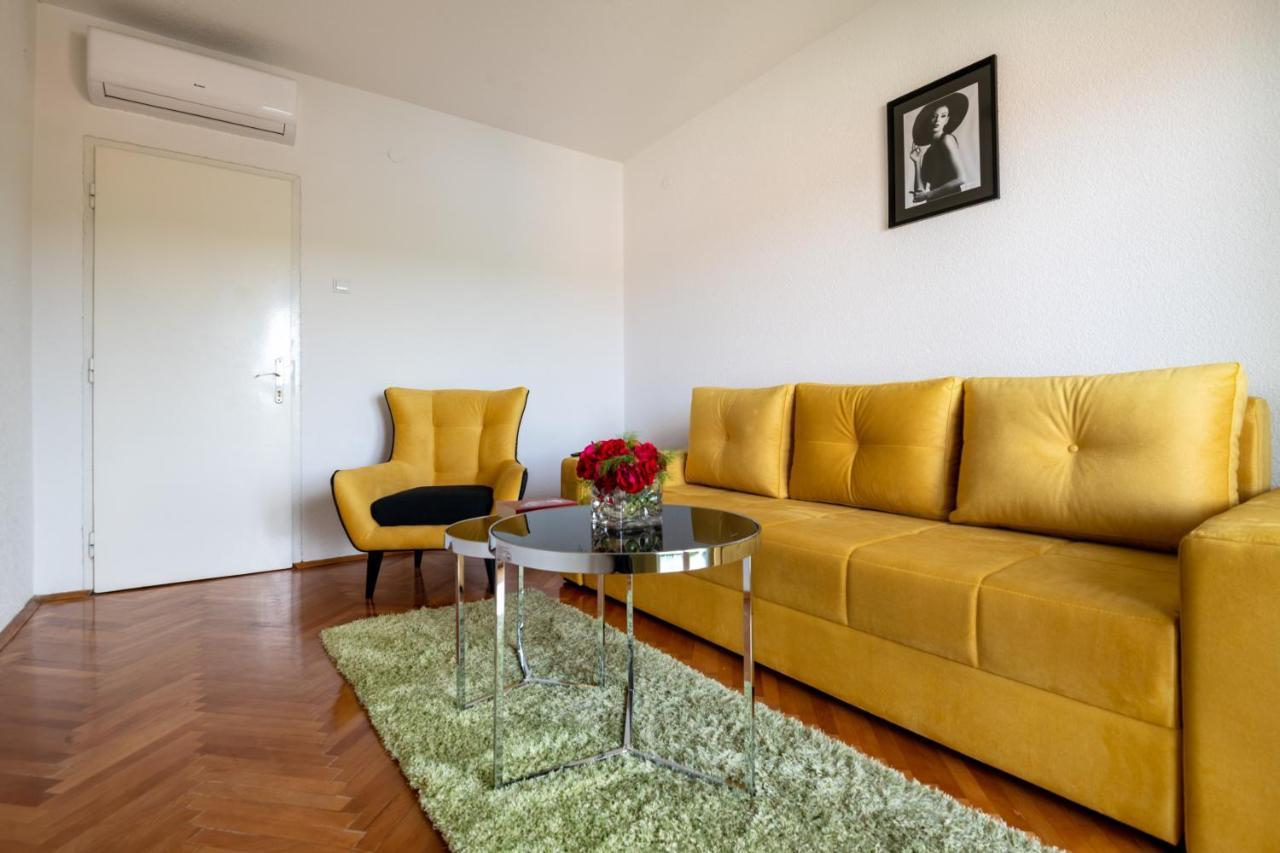 Apartments & Rooms Leon Neum Exterior photo